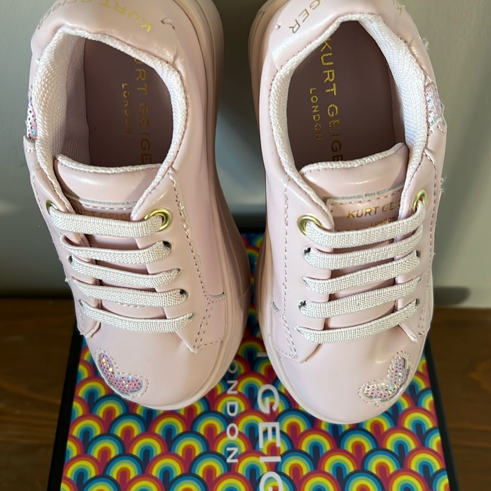 Kurt Geiger London Toddler's Mini Laney Butterfly Sneaker in Blush - Picture 9 of 11